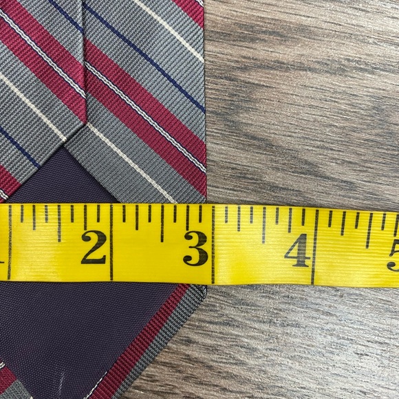 Polo Ralph Lauren Grey w/ Red Stripe Skinny Tie - Picture 5 of 5